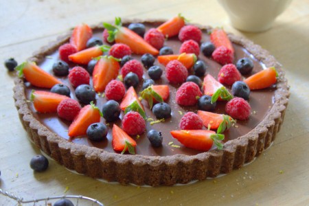 Tarte au chocolat et aux fruits
