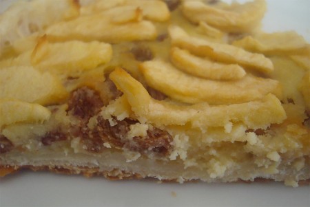 Tarte aux pommes et raisins